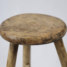 Load image into Gallery viewer, Round Stool