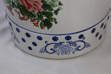 Load image into Gallery viewer, "Xiu Dun" Garden Stool