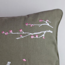 Load image into Gallery viewer, Artist Design Pillow Case
