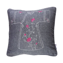 Load image into Gallery viewer, Artist Design Pillow Case